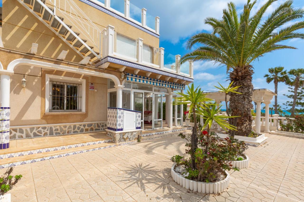 Villa Fidalsa Grand Mediterranean Beachfront à Playa Flamenca Extérieur photo